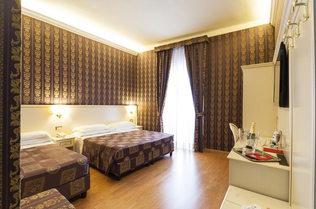 Trevi 41 Rom