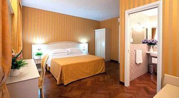 Trevi 41 Rom